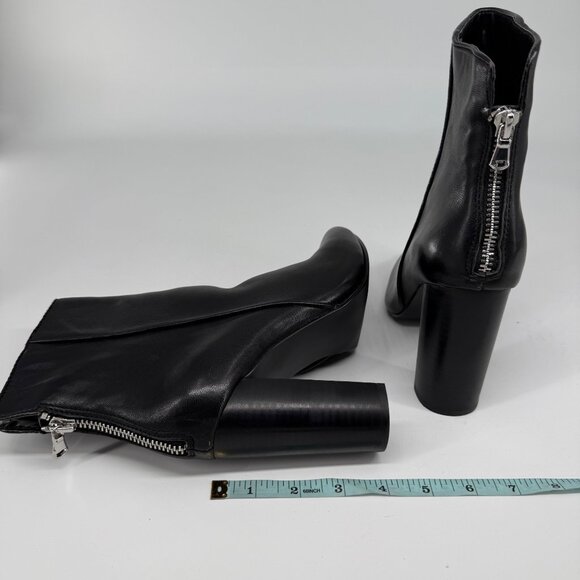 Black Leather Heeled Ankle Boots With Back Zippers - Size 8M - Picture 4 of 9